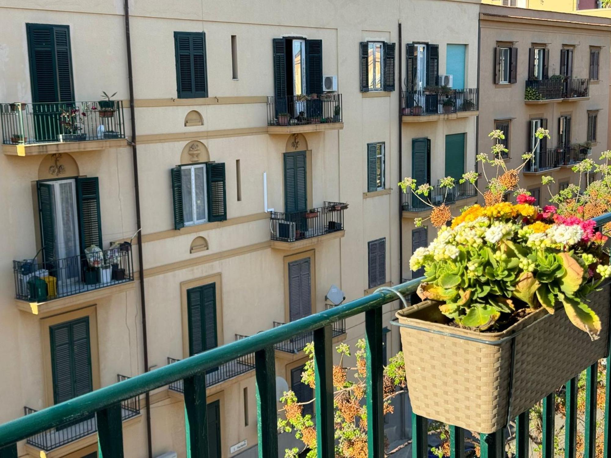 Di Fresco Apartments - Holiday House Palermo Exterior photo